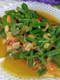 Tumis batang sledri