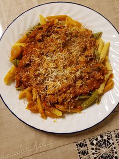 A picture of Pasta with vegetables.