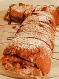 Rotolo delicato al cioccolato con crema di cocco🥥