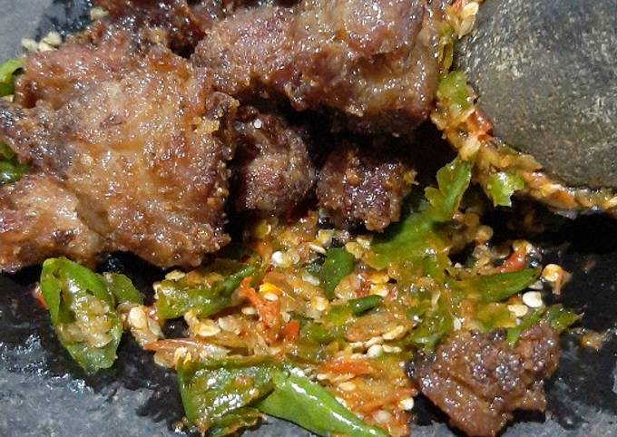 Empal daging sapi goreng