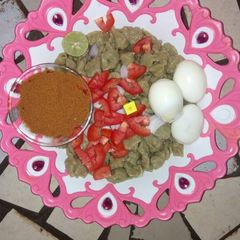 A picture of Dan wake with vegetables and egg.