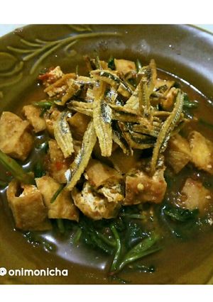 Foto resep Cah Kangkung Tahu Teri Kriuk Pedas Manis
