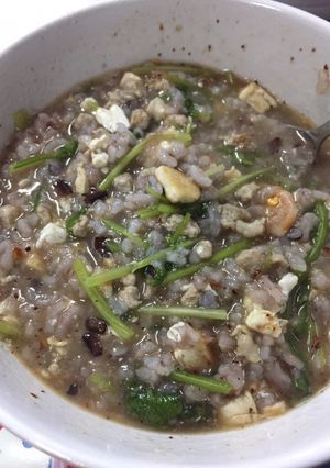 รูปของ ข้าวต้มหมูทรงเครื่อง ง่ายๆ