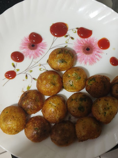 ફરાળી અપ્પમ (Farali Appam Recipe In Gujarati) રેસીપી મુખ્ય ફોટો
