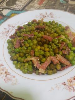 Una foto de Guisantes con jamón en olla rápida