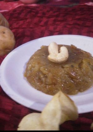 A picture of Delicious potato halwa.