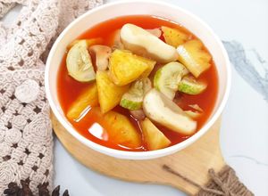 Foto resep Asinan buah (nanas, salak, timun)