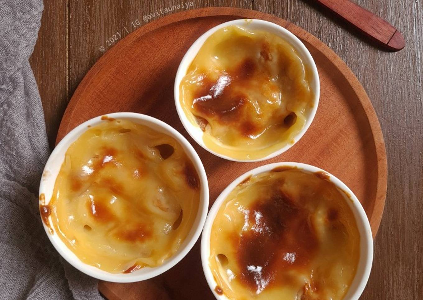 Brulee Cheese Bread (Memanfaatkan Roti Sisa)