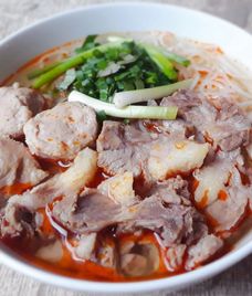 bún bò chả