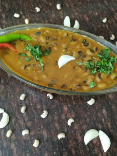 કઠોળ ના ચોળા (Kathol Chola Recipe In Gujarati) રેસીપી મુખ્ય ફોટો