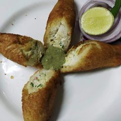 A picture of Dahi ke sholey.