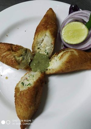 A picture of Dahi ke sholey.