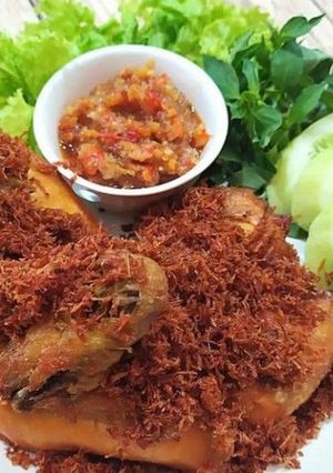 Foto resep Ayam serundeng lengkuas