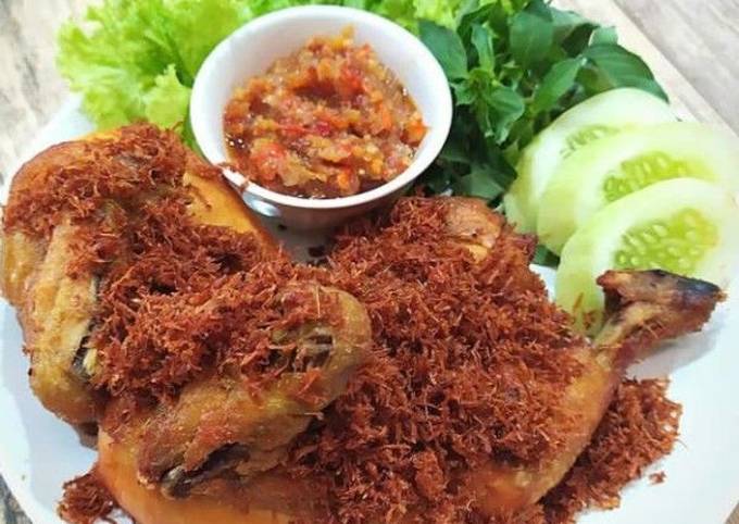 Resep Ayam Serundeng Lengkuas Oleh Ibuabhi Cookpad