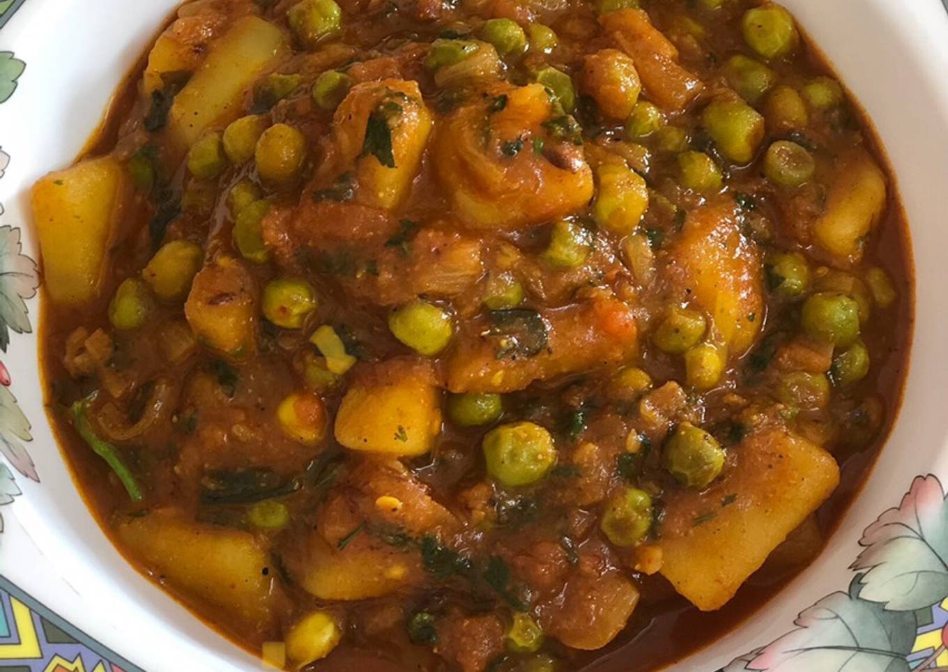 Potato Peas Curry