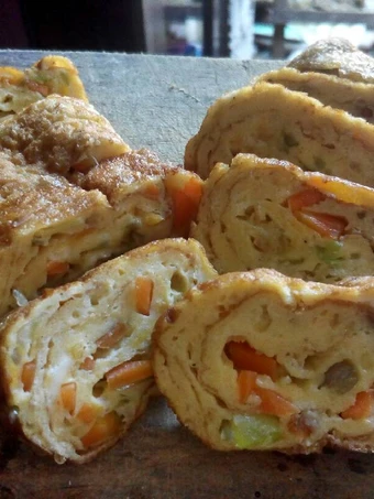 Langkah Gampang Membikin Resep Tamagoyaki (Telur Dadar gulung) tanpa teflon yang Lezat Sekali Anti Ribet, Lezat