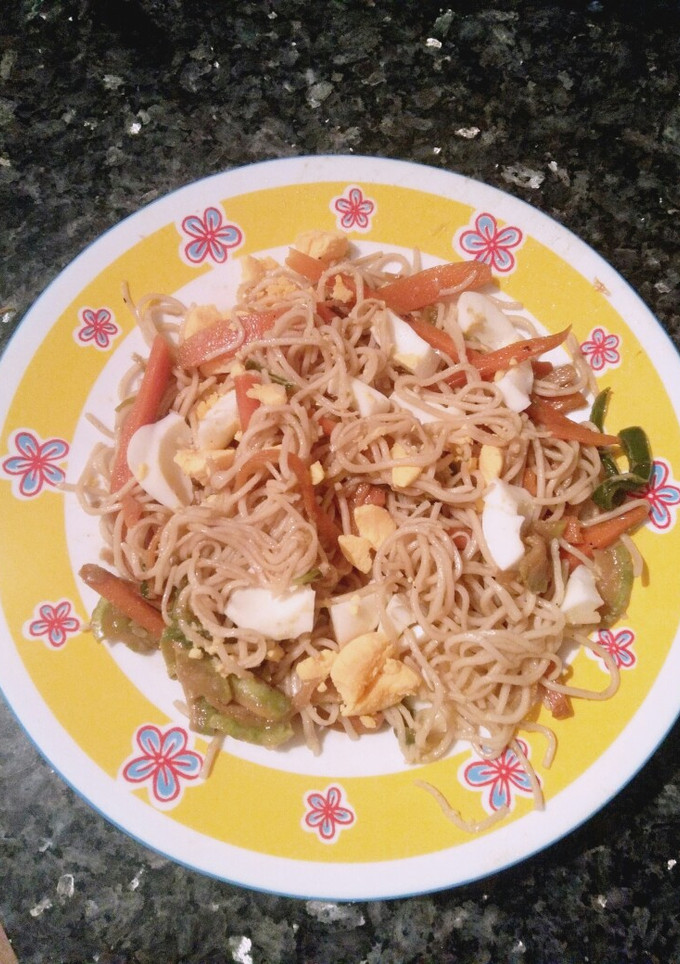 Una foto de Chow Mein