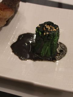 清燙菠菜黑芝麻醬 的食譜成品照片