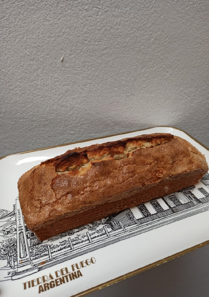 Una foto de Budín de banana económico, rico y fácil