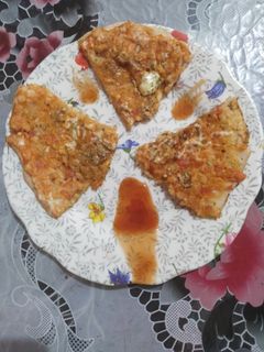 સુજી પીઝા પેનકેક (Sooji Pizza Pancake recipe in Gujarati) રેસીપી મુખ્ય ફોટો
