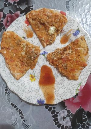 સુજી પીઝા પેનકેક (Sooji Pizza Pancake recipe in Gujarati) રેસીપી મુખ્ય ફોટો