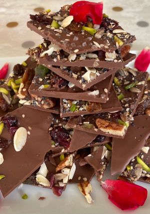 A picture of Hippie chocolate bark.