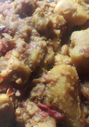 A picture of Porridge yam.