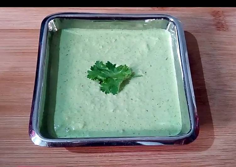 Curd coriander chutney