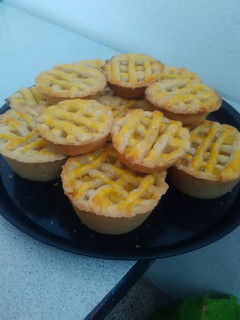 Una foto de Cubiletes rellenos de piña