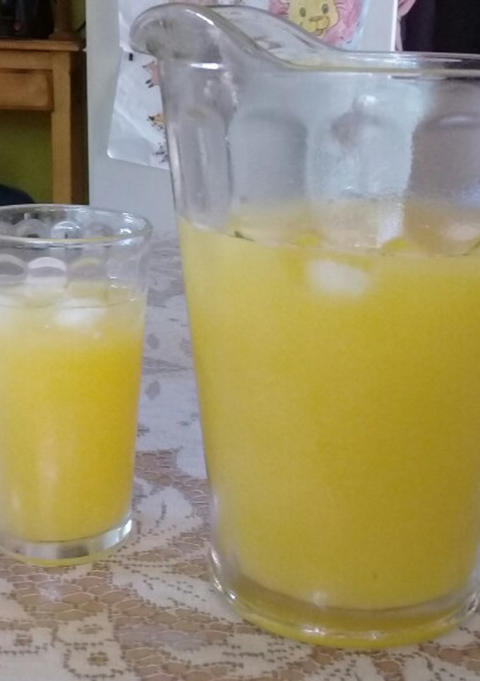 Una foto de Agua fresca de ciruela 🍹