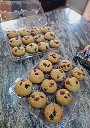 A picture of Fruity Almond Muffins.