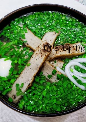 Hình của món Bánh canh hẹ Phú Yên.