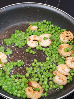 Una foto de Guisantes con Gambas