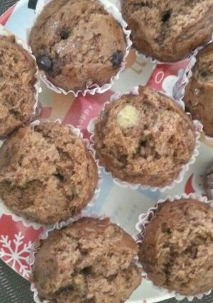 Foto resep Eggless chocolate banana chocochips steamed cake