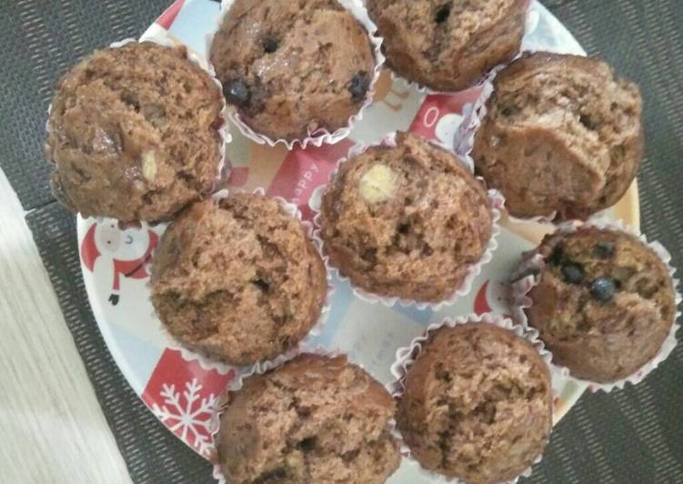 Eggless chocolate banana chocochips steamed cake