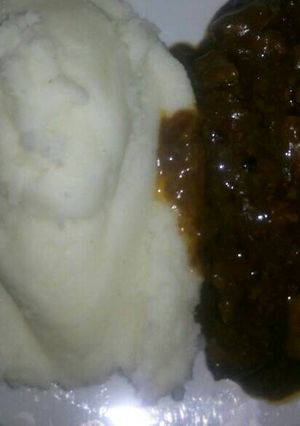 A picture of Pap and Sibindi.
