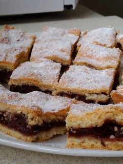 Meggyes pite recept fotója