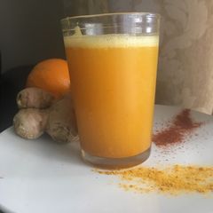 Vitamin C booster shot A picture of Vitamin C booster shot.