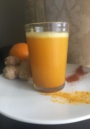 A picture of Vitamin C booster shot.