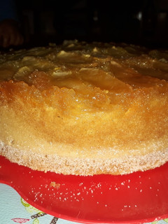 Una foto de Torta de manzana invertida
