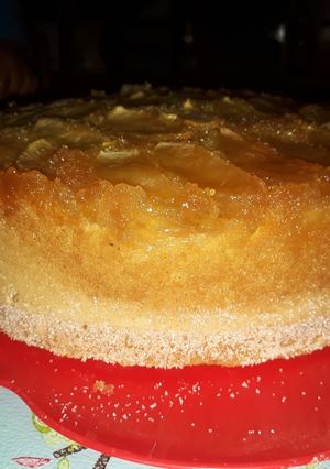 Una foto de Torta de manzana invertida
