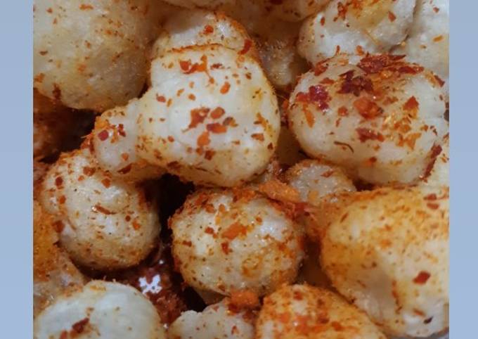 Cara Gampang Menyiapkan Cimol Pedas yang Bikin Ngiler