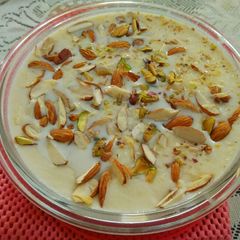A picture of Healthy and tasty dry fruits kheer.