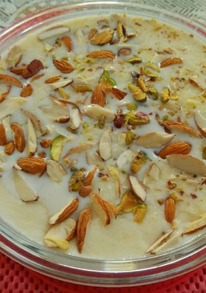 A picture of Healthy and tasty dry fruits kheer.