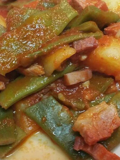 Una foto de Frejoles Entomataos