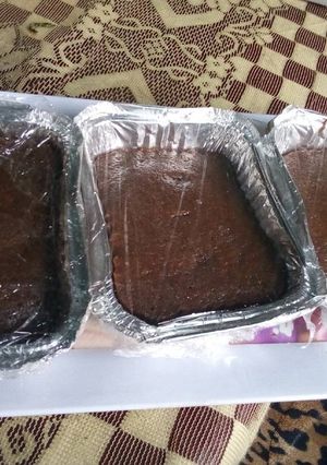 A picture of Eggless chocolate cake.