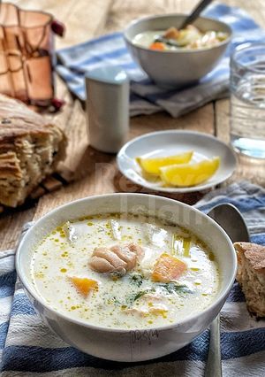 Finnish Salmon Soup ➡️ "Lohikeitto" 🇫🇮 🍣 🥣 রেসিপির প্রধান ছবি