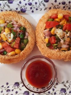ब्रेड पिज़्ज़ा (bread pizza recipe in hindi) रेसिपी मुख्य फोटो
