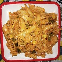 A picture of Red sauce pastaa.