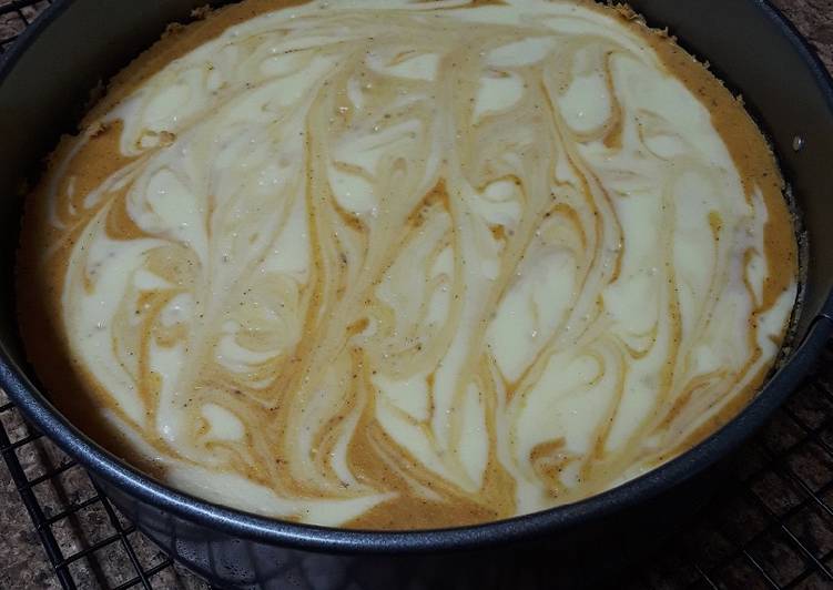 Simple Way to Make Quick Marbled Pumpkin Cheesecake